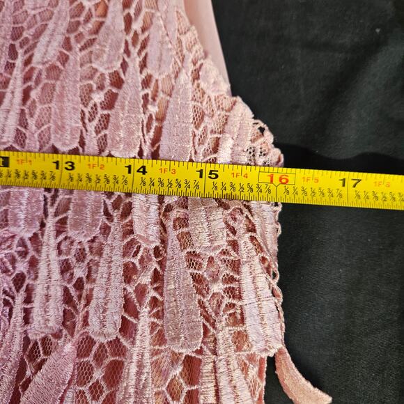 Vintage Union Made Pink Midi Dress Size 10 Layered Tiered Lace Romantic Feminine - Picture 7 of 8